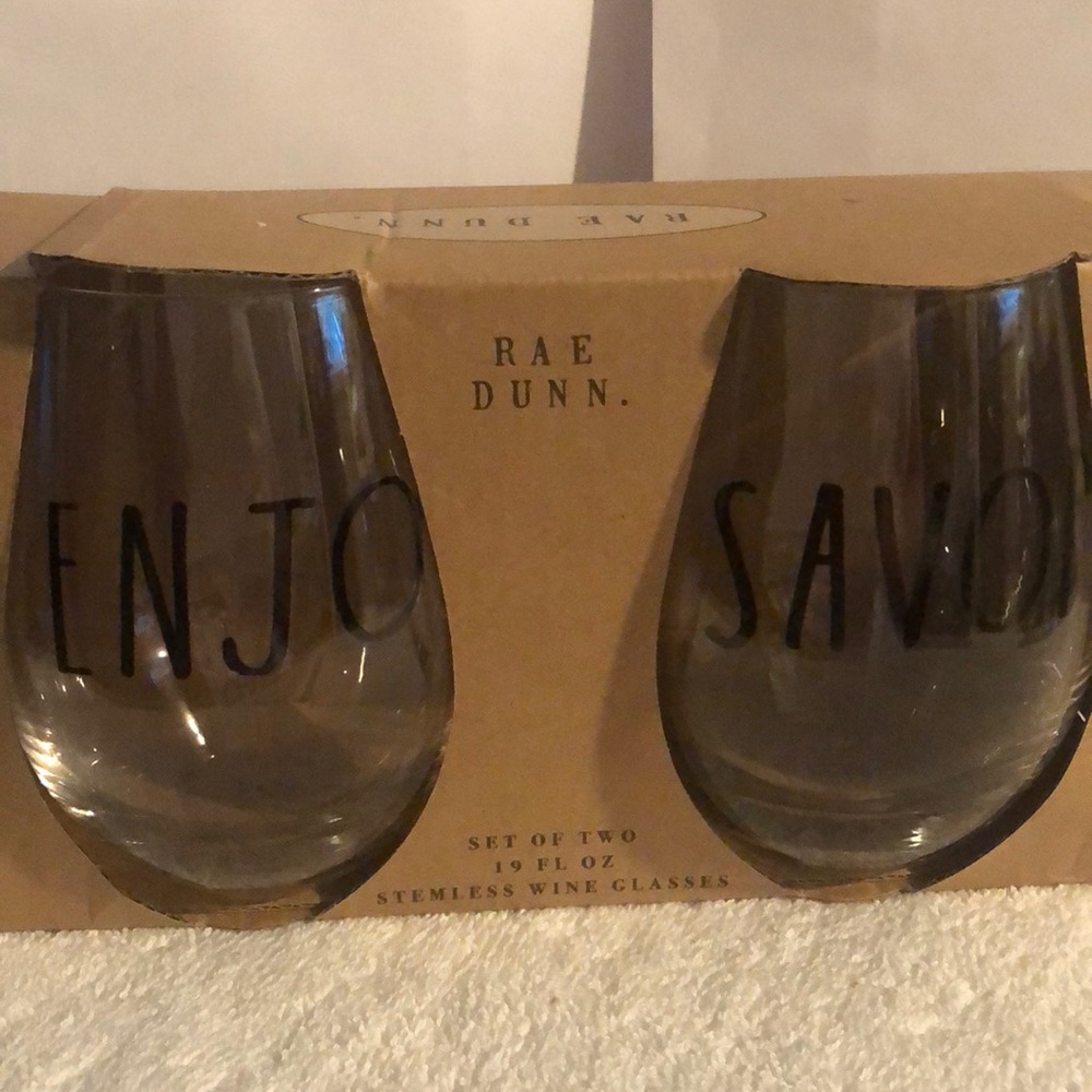 Rae Dunn New in Box 19 ounces Stemless wine glasses. Enjoy & Savor.